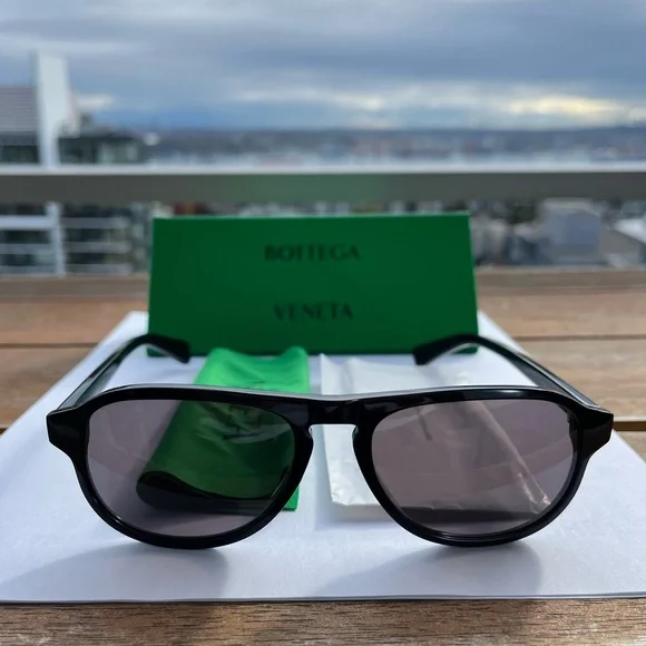 Bottega Veneta BV1292S 001 Sunglasses Unisex - Picture 2 of 7